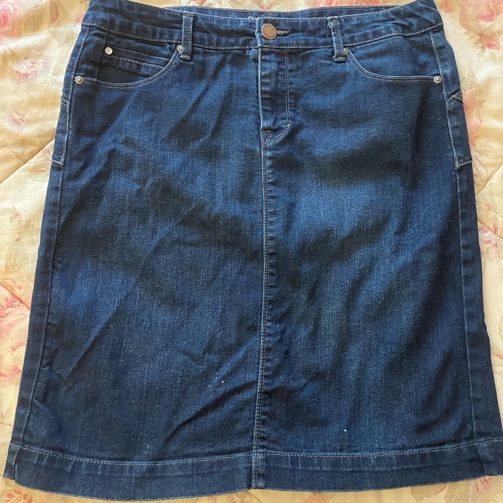 Denim jean skirt with jeweled back pockets from Style & Company size 8